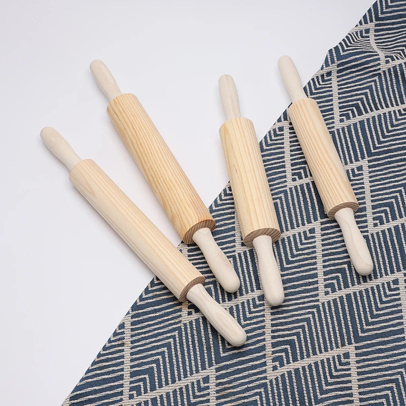360-Degree Rotating Wooden Rolling Pin - baking tool